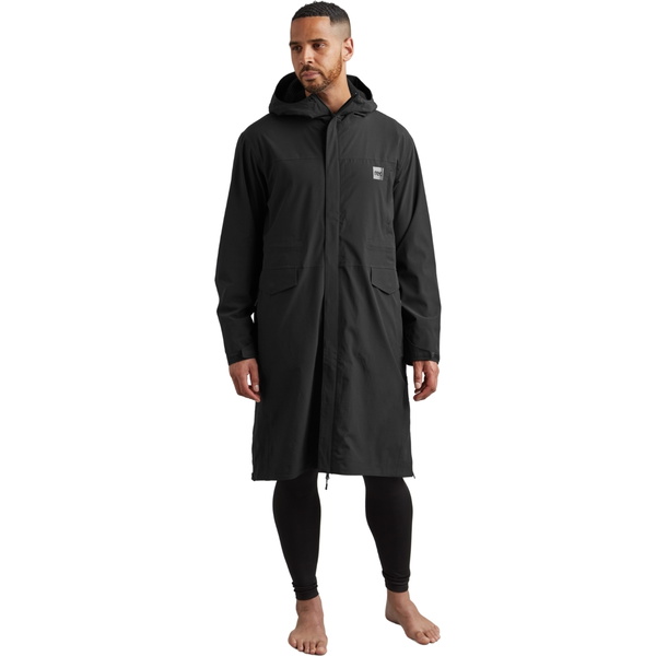 2026 Red Paddle CO Pursuit Lightweight Changing Robe Jacket 002-009-006-0220 - Obsidian